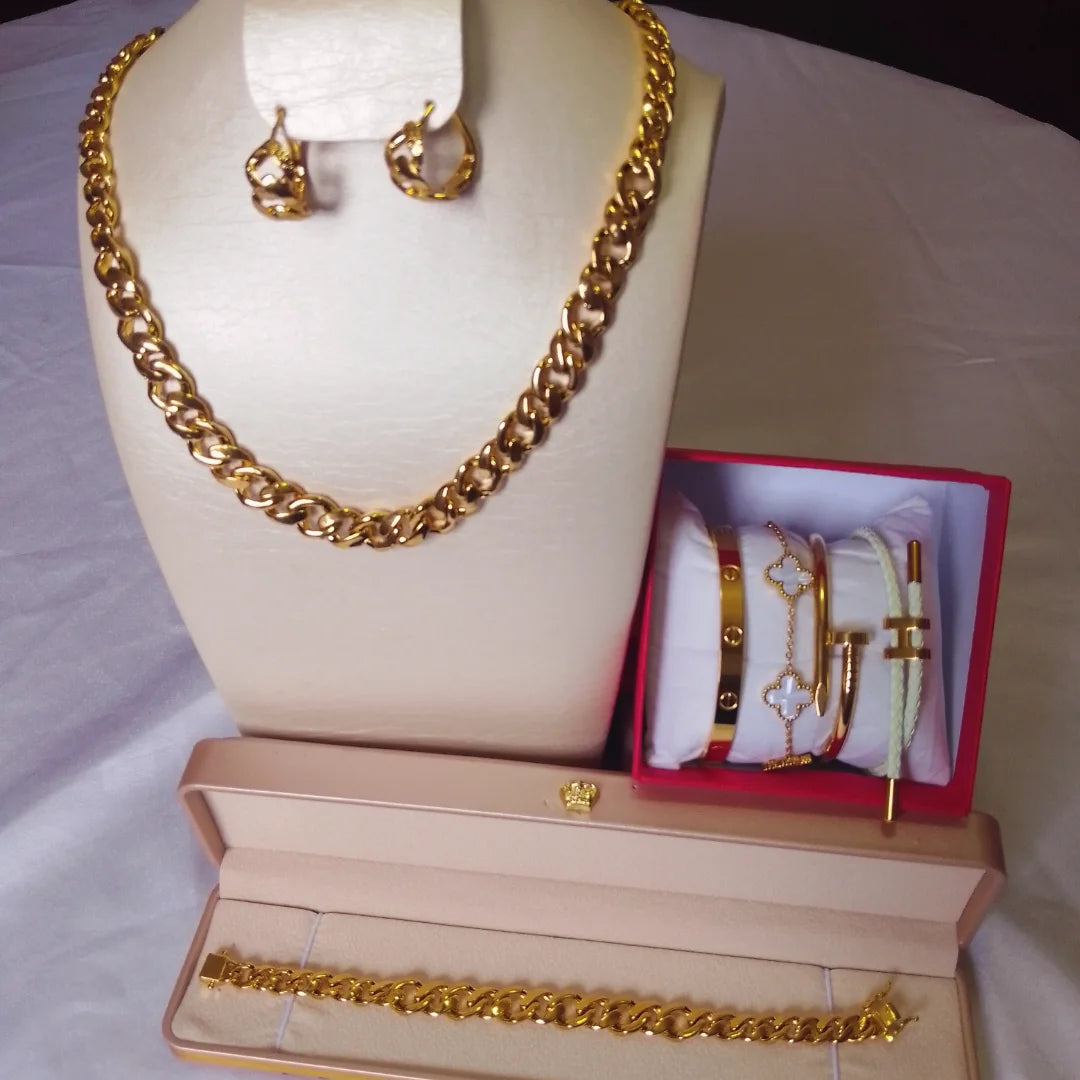 ensemble radco + 4 bracelet
